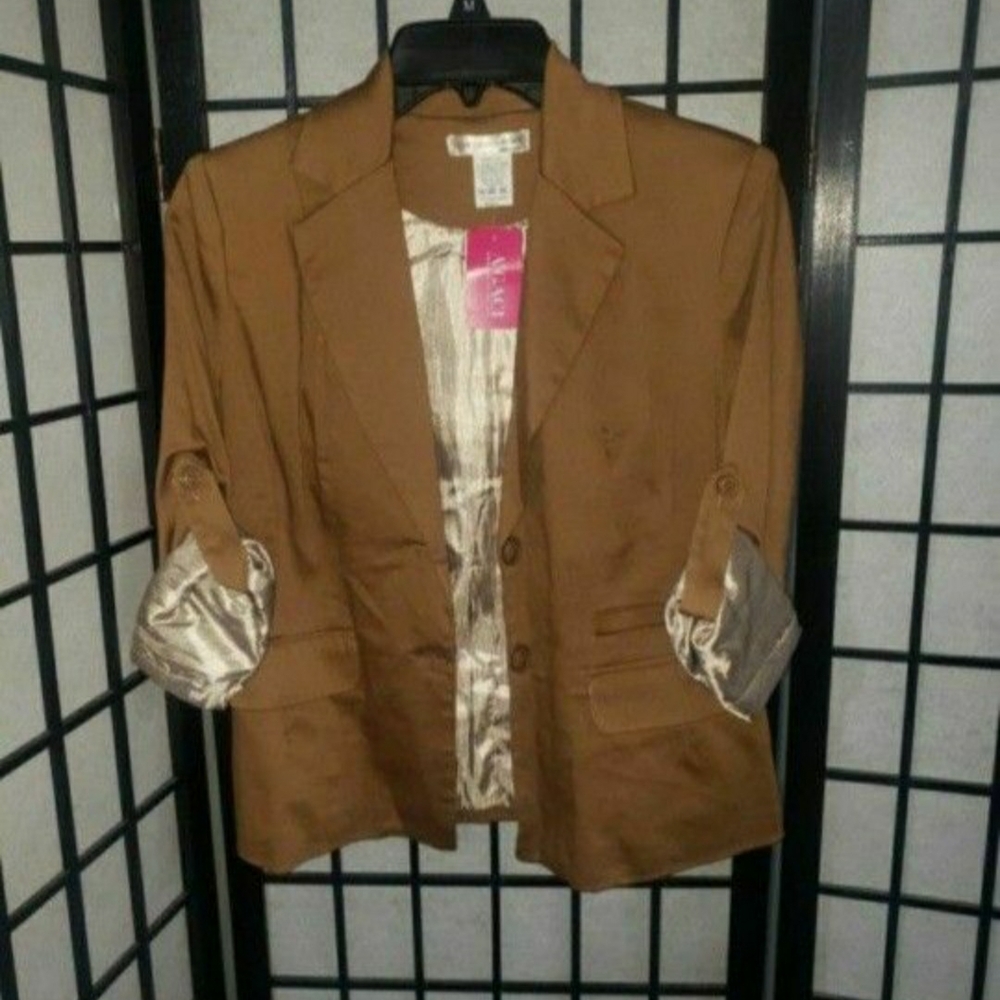 Women's Tan Blazer.